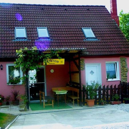 Ferienwohnung Private Svetluska Pobezovice Exterior foto