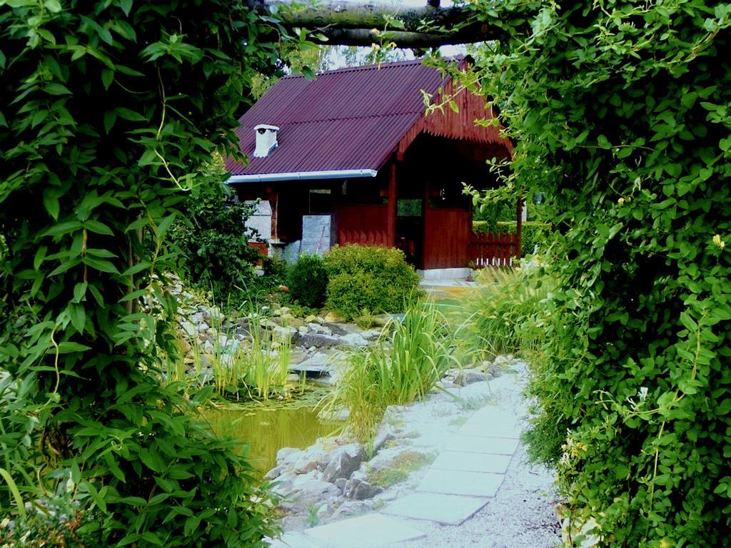 Ferienwohnung Private Svetluska Pobezovice Exterior foto