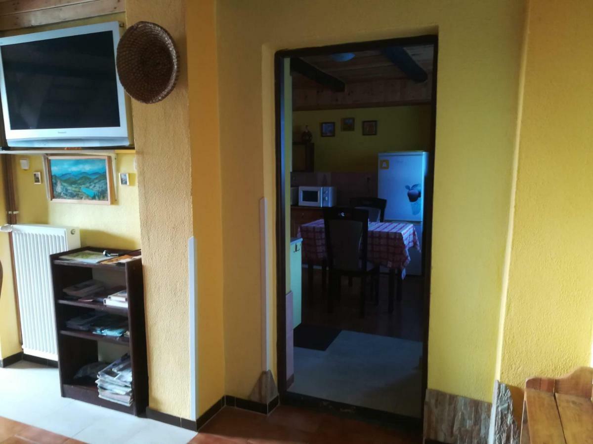 Ferienwohnung Private Svetluska Pobezovice Exterior foto
